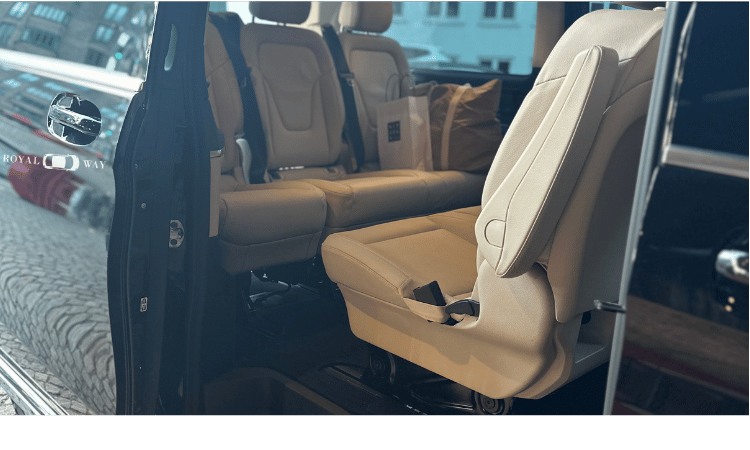 Mercedes V-klasse – Interiør Førsteklasses luksusflåde | Gruppetransport i København | Royalway